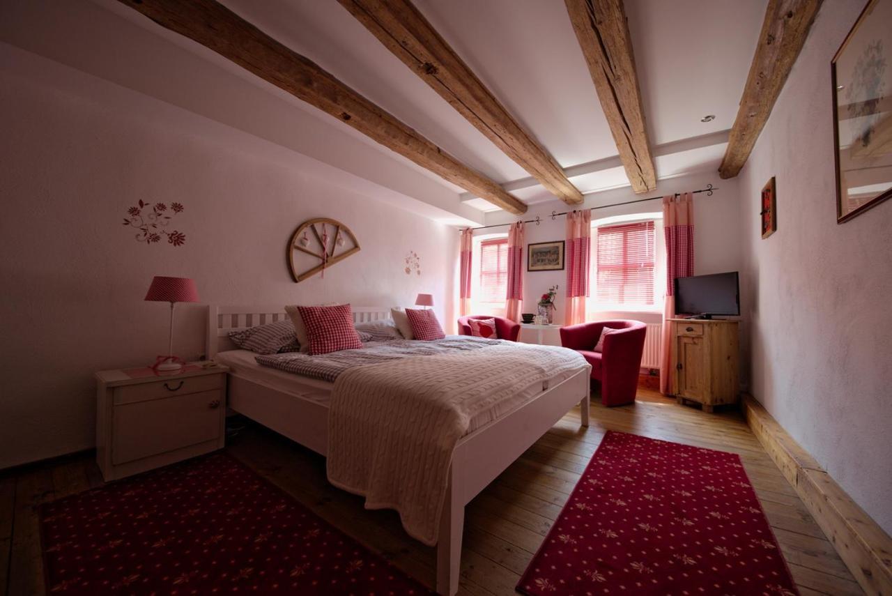 Aparthotel GoldGemäuer Ochsenfurt Exterior foto